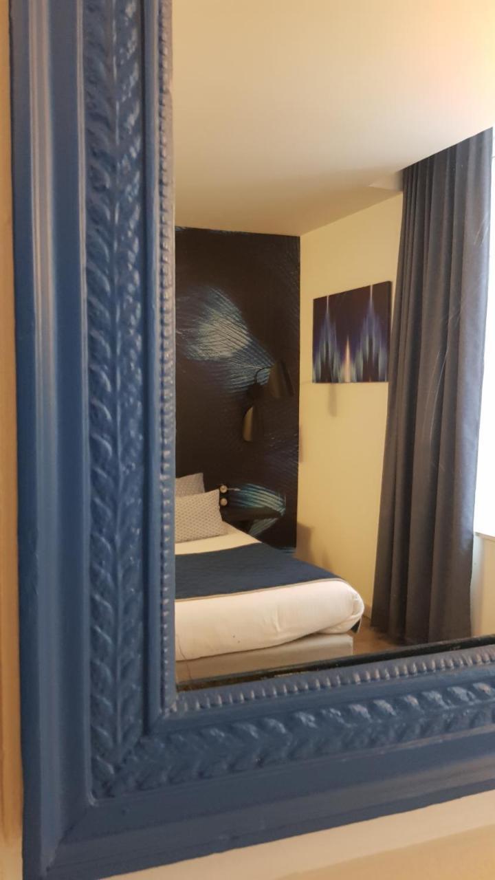 Logis Hotel Des Deux Forts Salins-les-Bains Bagian luar foto