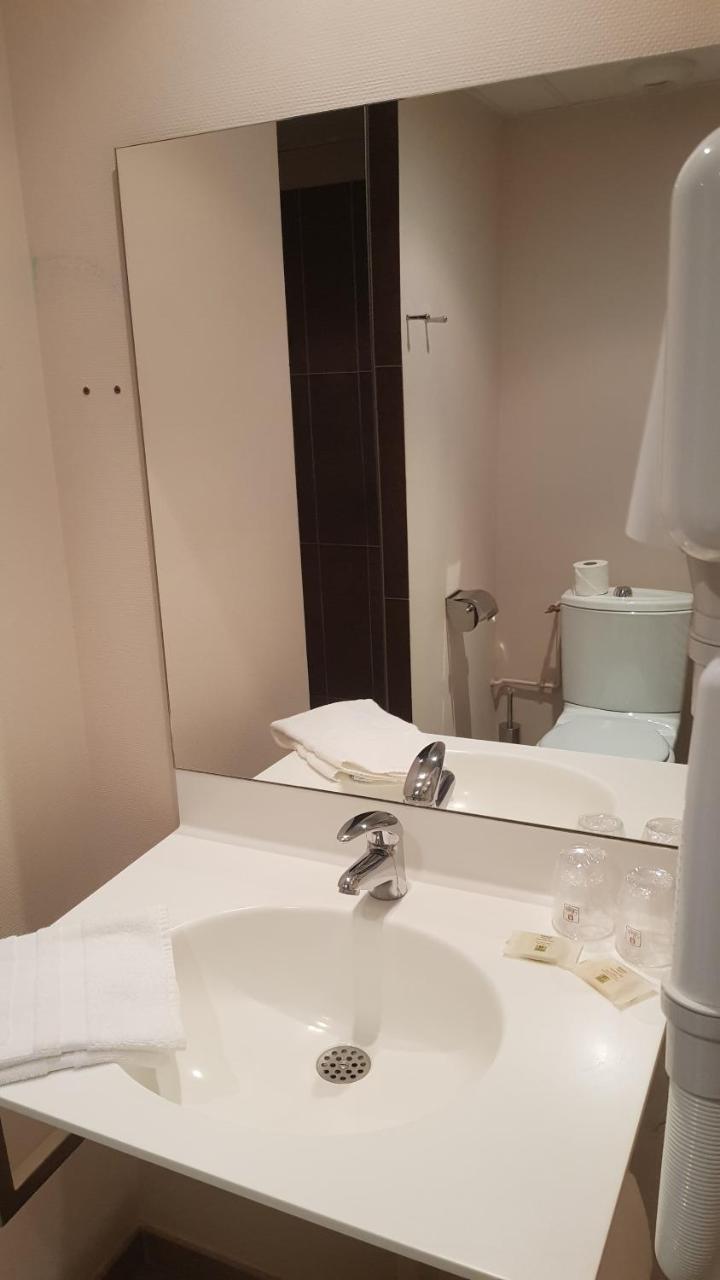Logis Hotel Des Deux Forts Salins-les-Bains Bagian luar foto