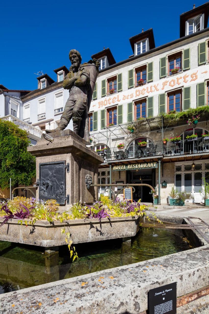 Logis Hotel Des Deux Forts Salins-les-Bains Bagian luar foto