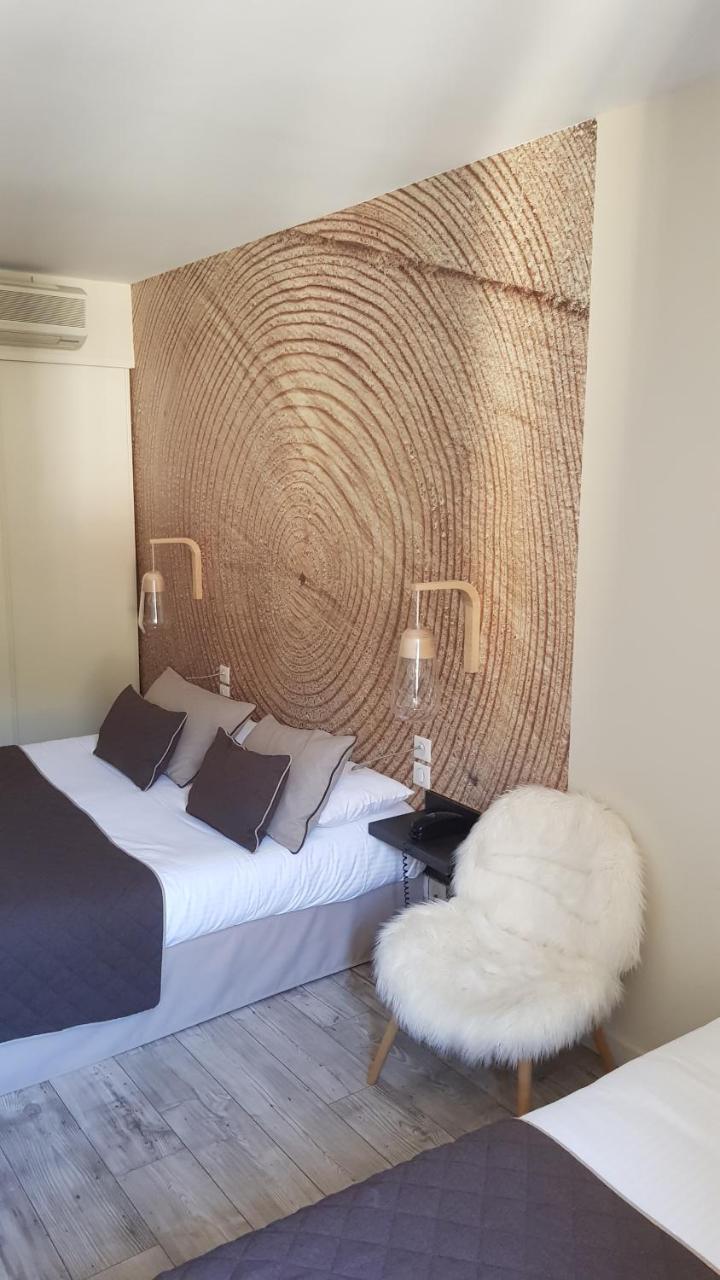 Logis Hotel Des Deux Forts Salins-les-Bains Bagian luar foto
